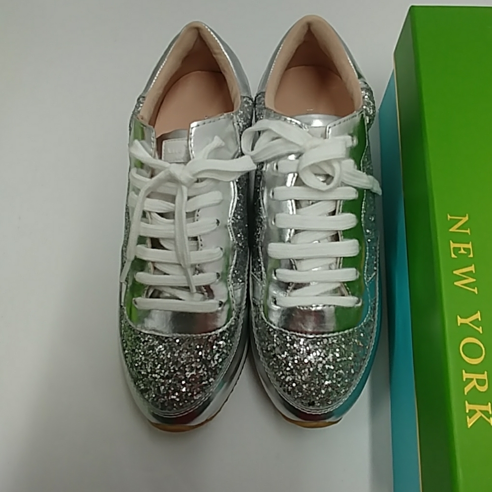 Kate Spade Felicia Silver Glitter Size 7.5 M